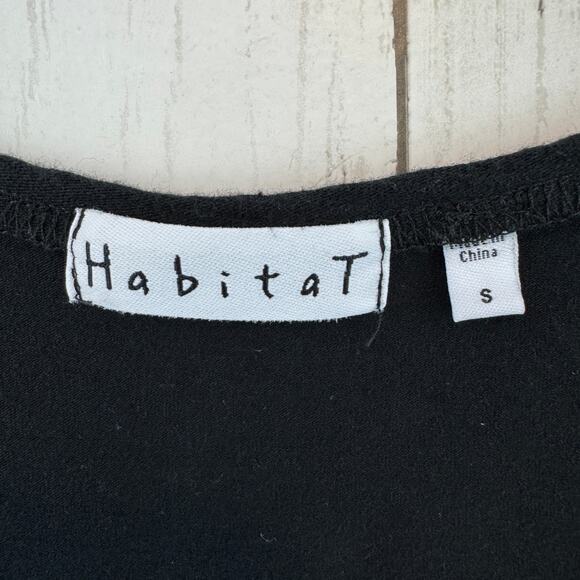 Habitat Black Asymmetrical Layered Sharkbite Hem 3/4 Sleeve Shirt Size Small - Picture 4 of 13